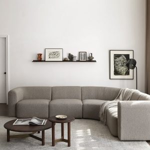 Lucilla - Image 3